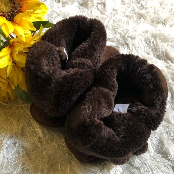 Steve Madden Slippers - Picture 6 of 14